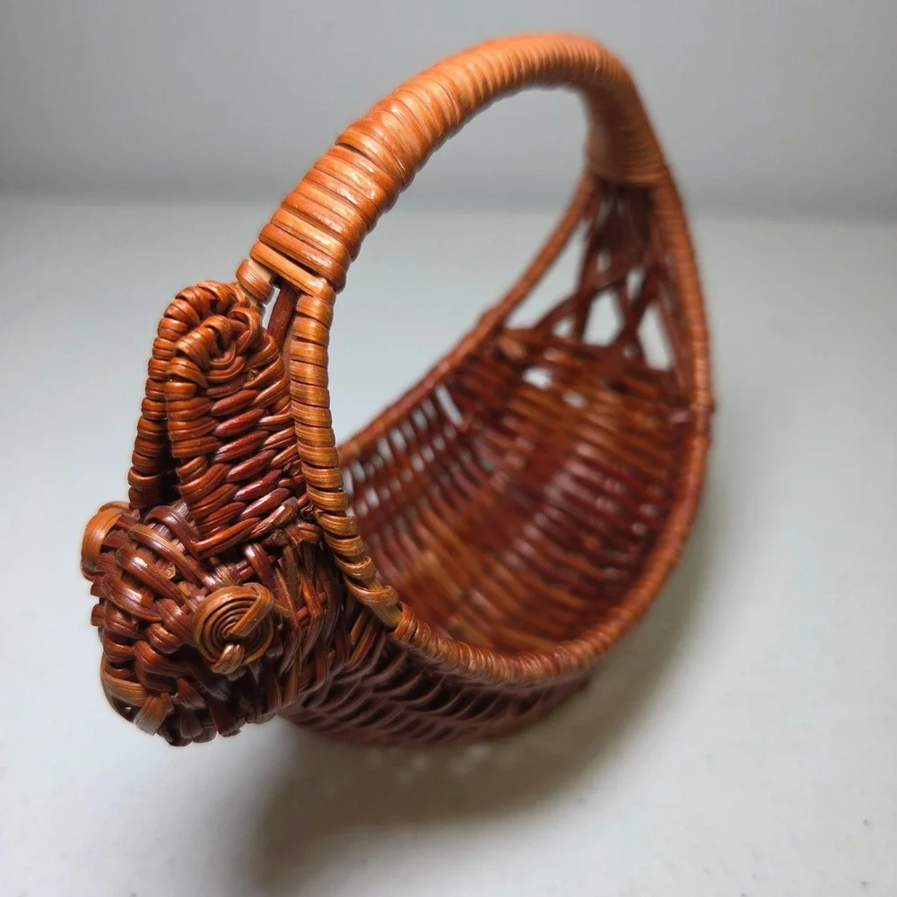 Small‎ Bunny Basket Trinket Rabbit Wicker Brown Easter Decor
